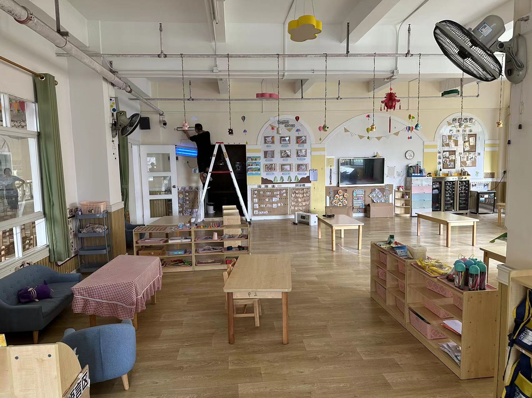 幼兒園空氣凈化臭氧發(fā)生器應用方案